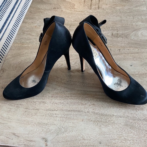 Badgley Mischka satin heels - Picture 5 of 7